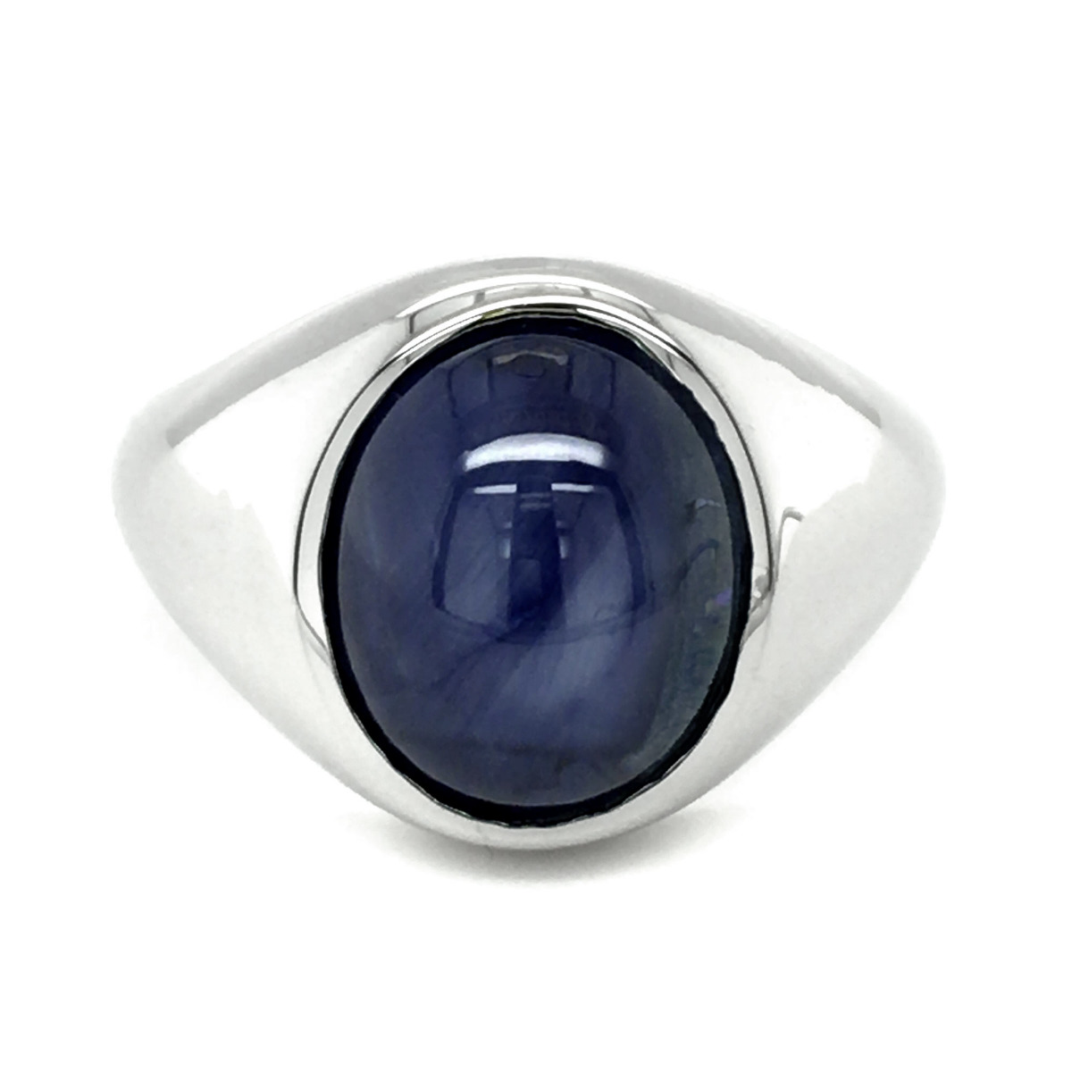 Star Sapphire Ring – Pavé Fine Jewelry Design