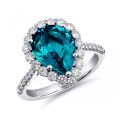 Natural Indicolite 2.52 carats set in 18K White Gold Ring with 0.65 carats Diamonds 
