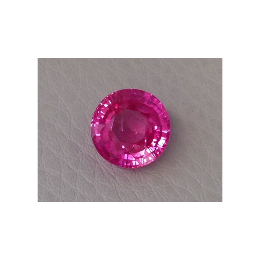 Natural Heated Pink Sapphire purplish pink color round shape 3.69 carats with GIA Report