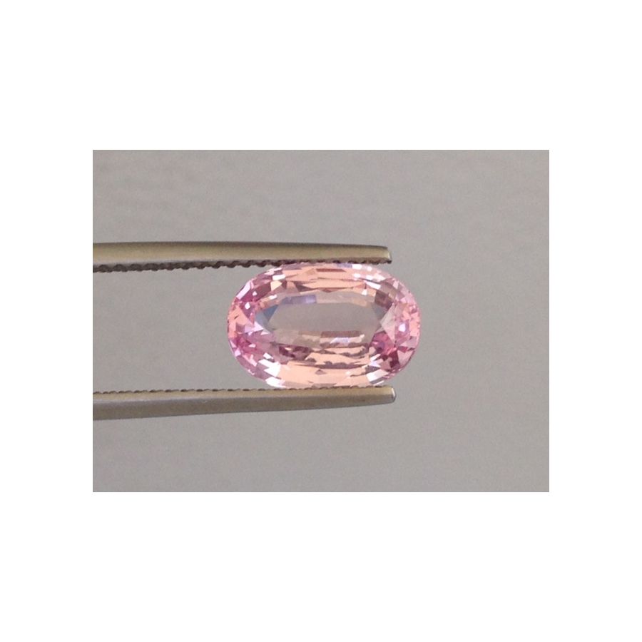 Natural Unheated Padparadscha Sapphire pastel pink color oval shape 3.60 carats with GRS Report