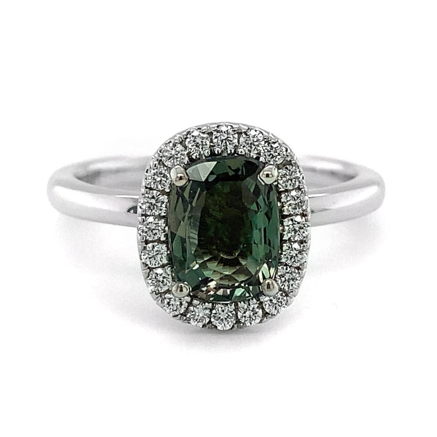 Natural Alexandrite 1.64 carats set in 14K White Gold Ring with 0.21 carats Diamonds / GIA Report