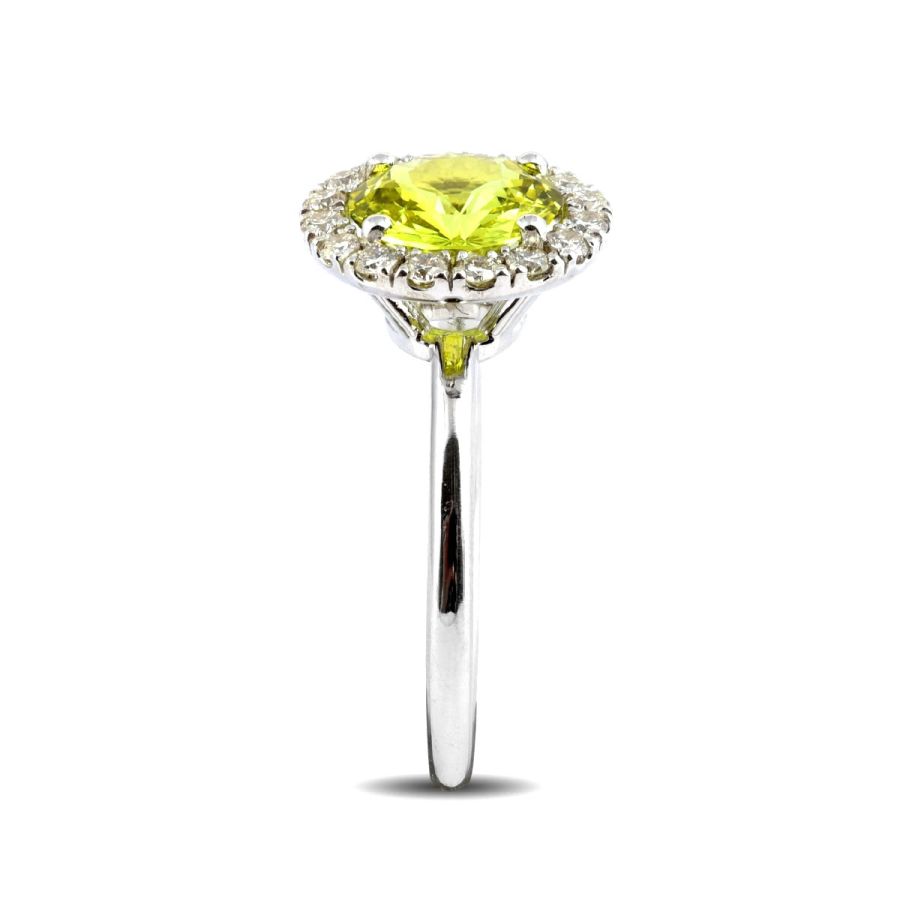 Natural Chrysoberyl 1.75 carats set in 14K White Gold Ring with 0.31 carats Diamonds