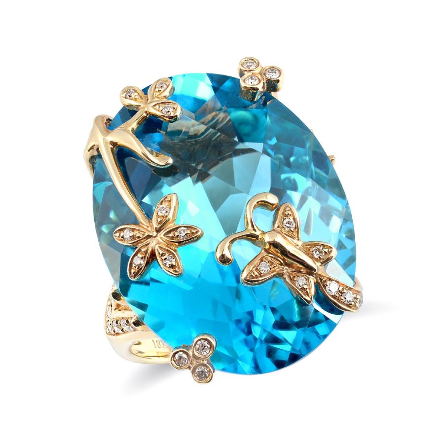 Natural Swiss Blue Topaz 28.57 carats set in 18K Yellow Gold Ring with 0.41 carats Diamonds