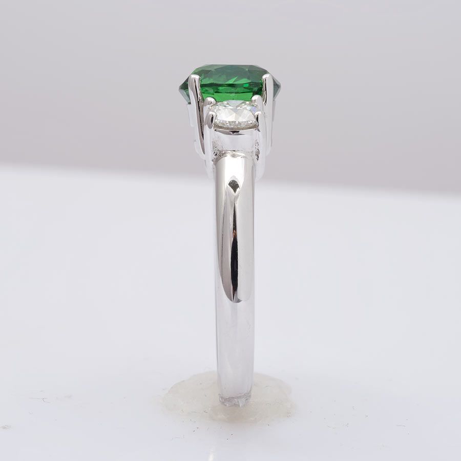 Natural Tsavorite 2.13 carats set in 18K White Gold Ring with 0.60 carats Diamonds 