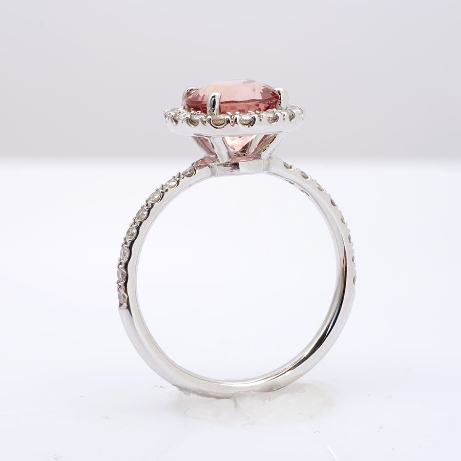 Natural Imperial Topaz 2.14 carats set in 14K White Gold Ring with Diamonds
