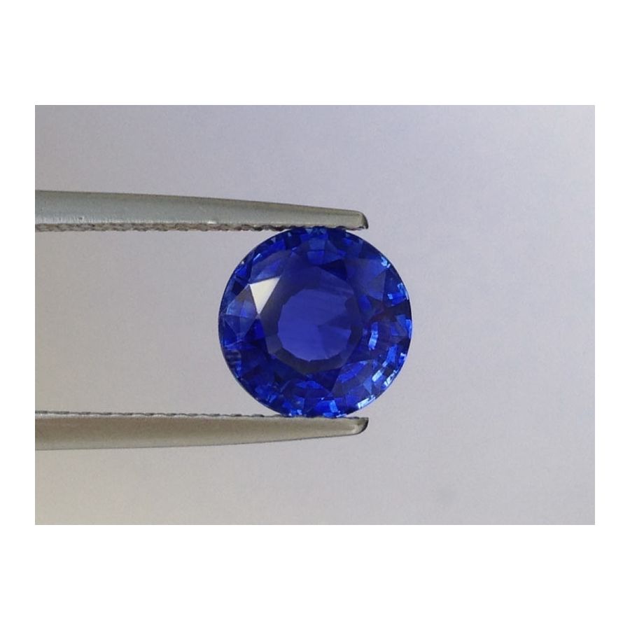 Natural Heated Blue Sapphire 2.28 carats with GIA Report