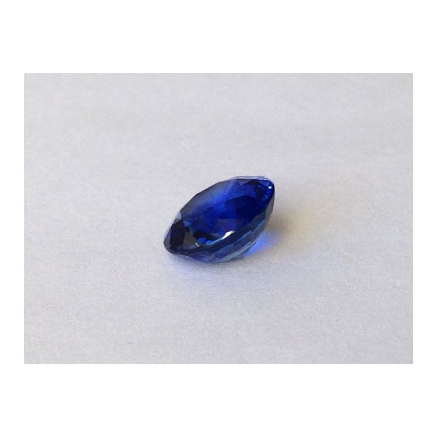 Natural Heated Blue Sapphire 2.28 carats with GIA Report