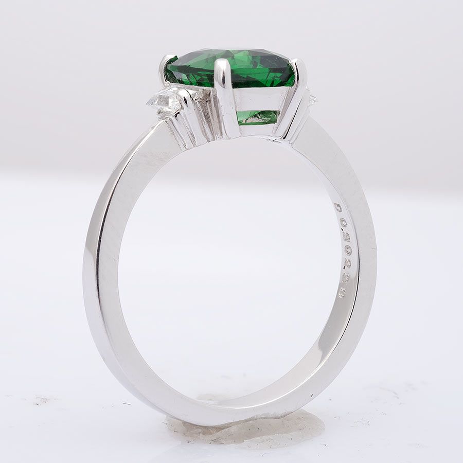 Natural Tsavorite 2.29 carats set in 18K White Gold Ring with 0.20 carats Diamonds