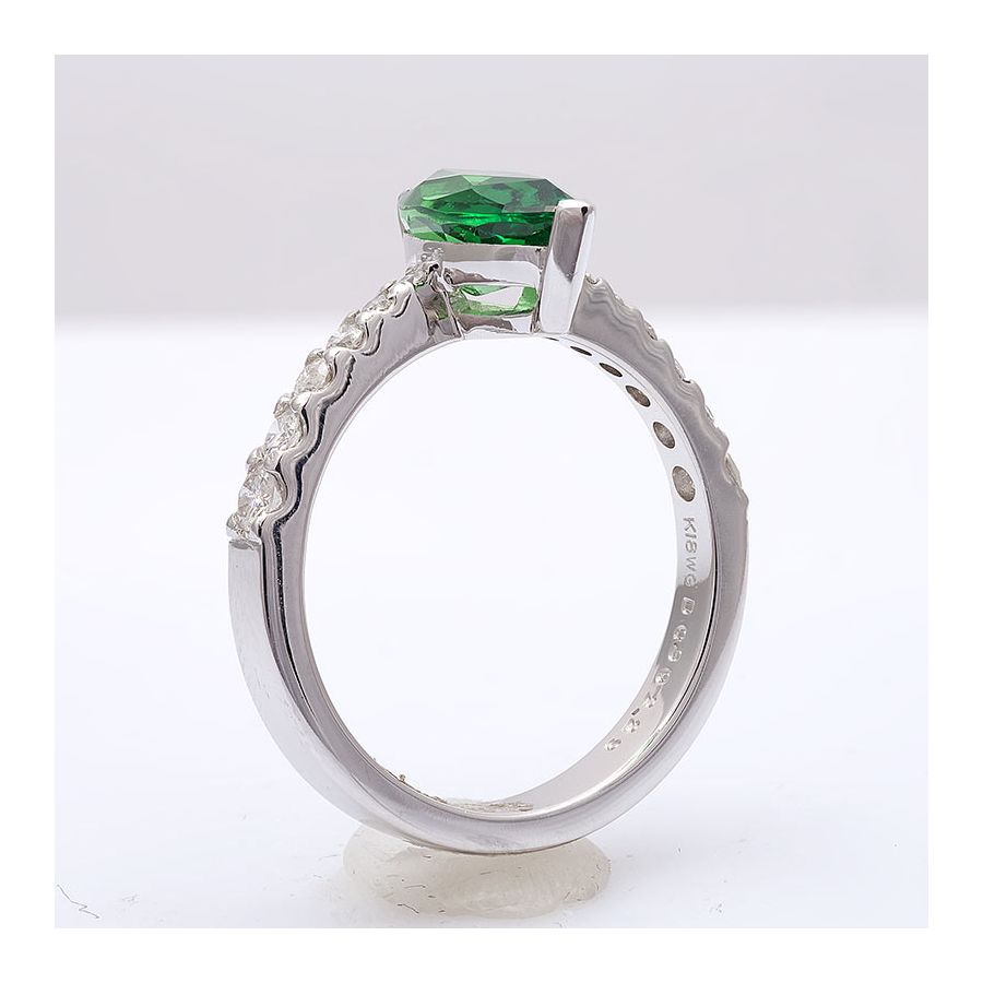 Natural Tsavorite 2.29 carats set in 18K White Gold Ring with 0.30 carats Diamonds
