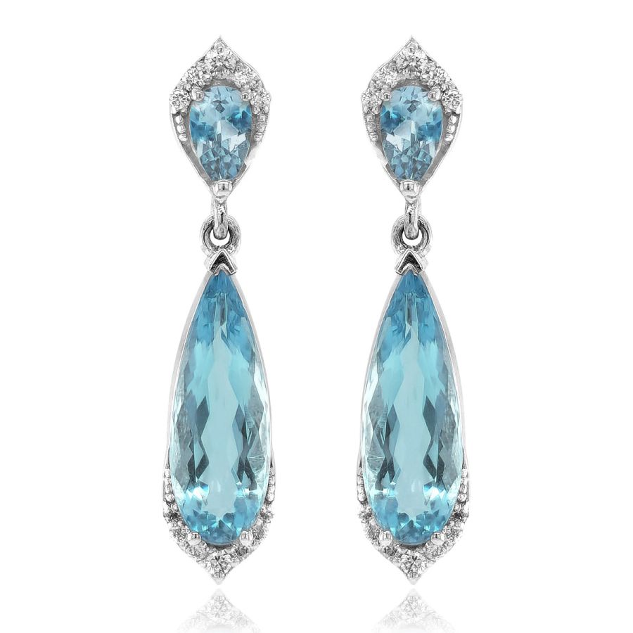Natural Aquamarines 3.14 carats set in 18K White Gold Earrings with 0.15 carats Diamonds 