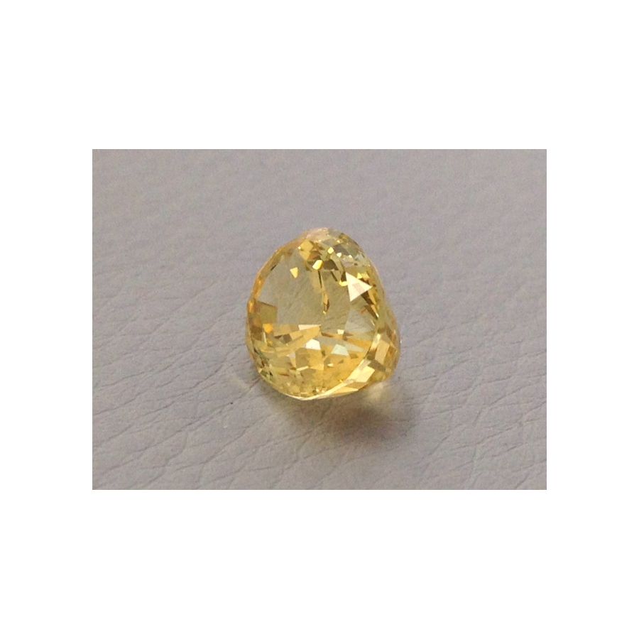 Natural Unheated Yellow Sapphire yellow color oval shape 6.66 carats with GIA Report