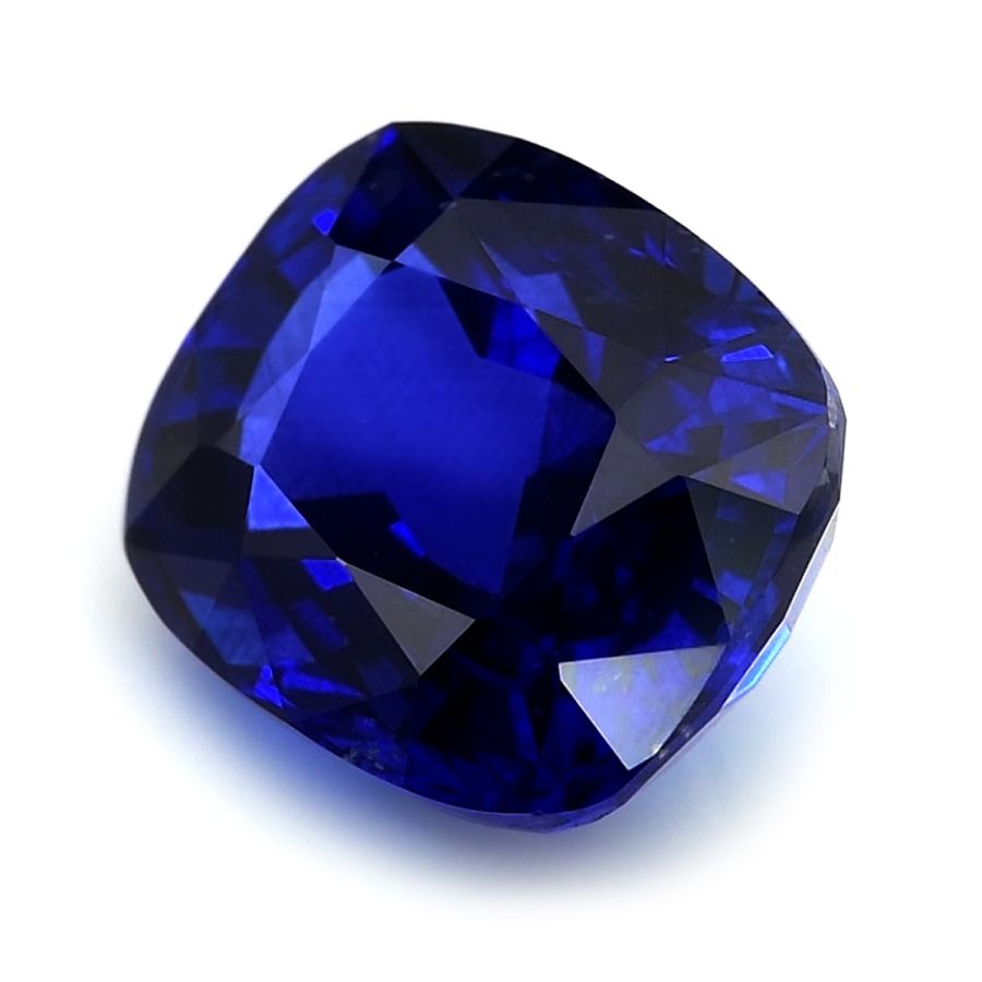 Natural Royal Blue Sapphire 7.12 carats with GIA report