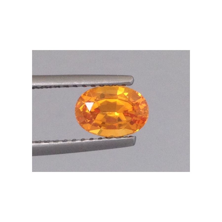 Natural Heated Orange Sapphire orange color oval shape 1.05 carats 