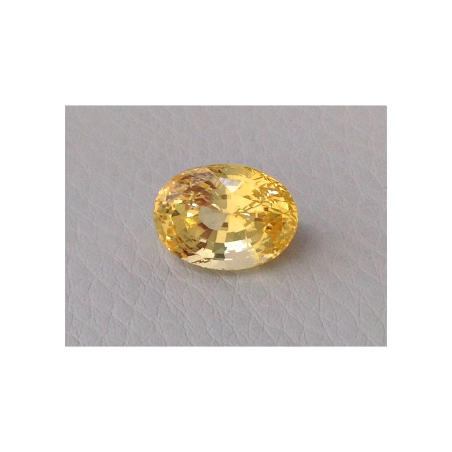 Natural Unheated Yellow Sapphire yellow color oval shape 6.66 carats with GIA Report
