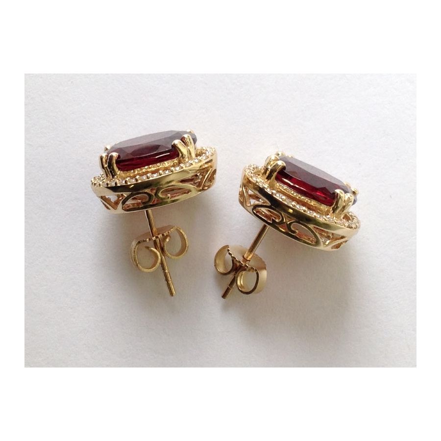 Natural Rhodolite Garnet 8.32 carats set in 14K Yellow Gold Earrings with 0.24 carats Diamonds 