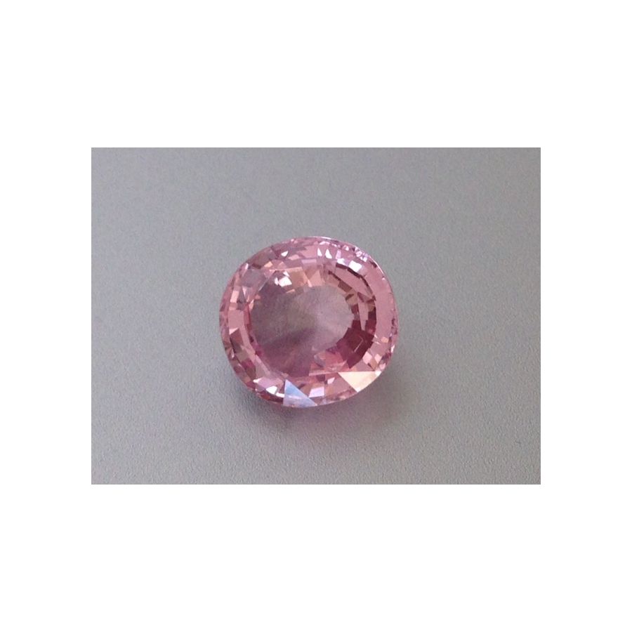 Natural Heated Padparadscha Sapphire pinkish-orange color oval shape 2.59 carats with GRS Report / video