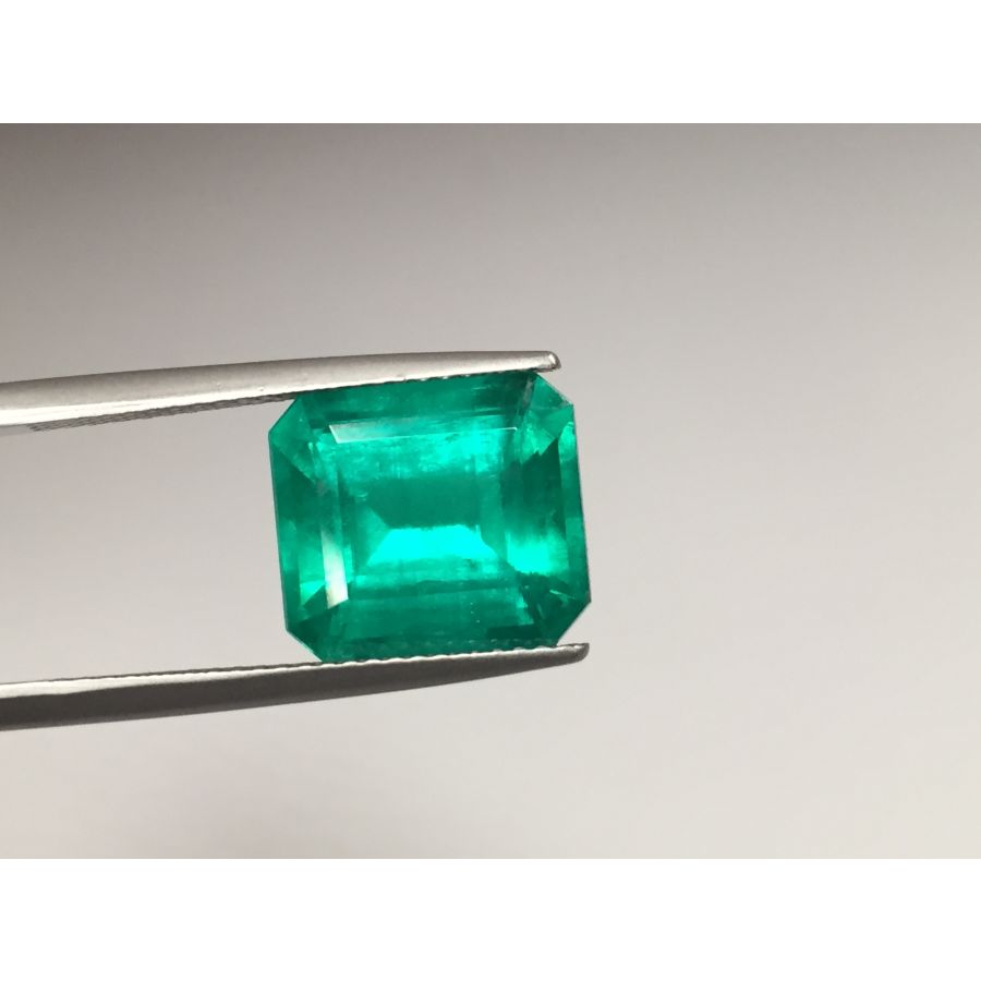 Natural Emerald octagonal 6.58 carats GIA Report / video
