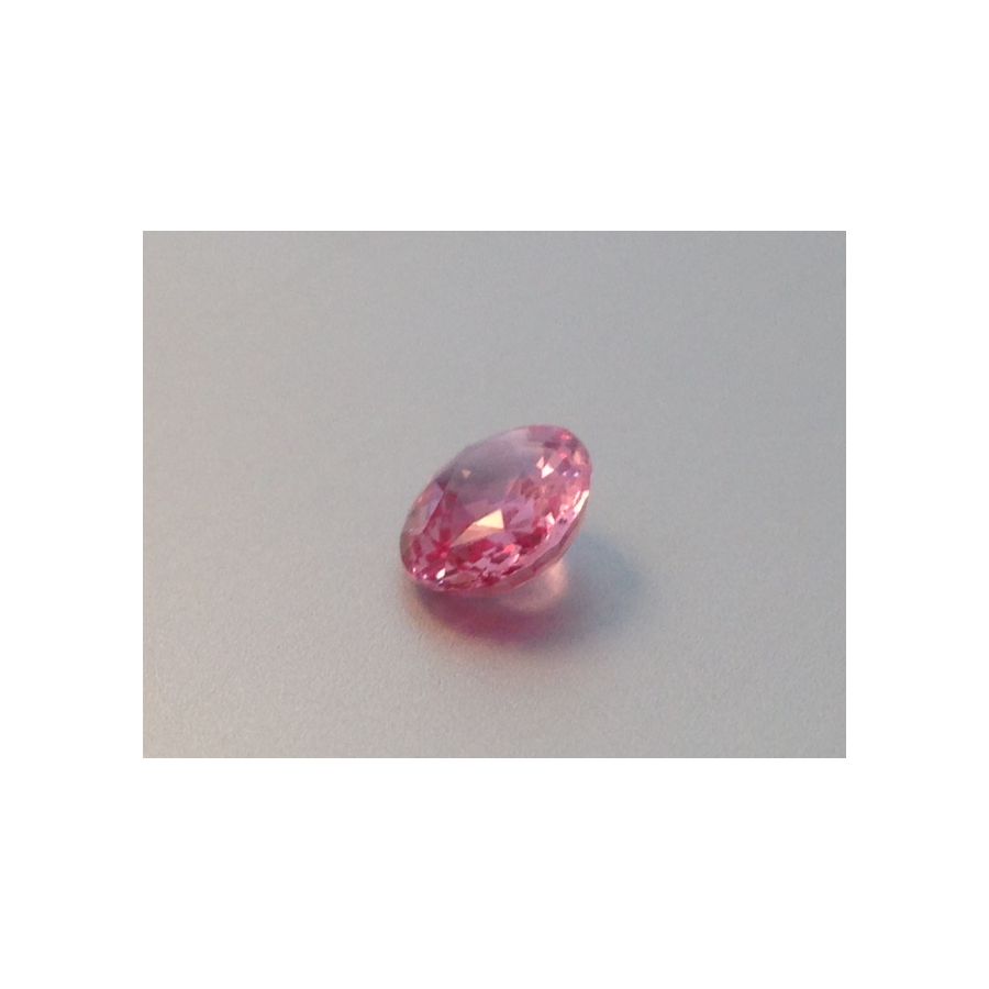 Natural Heated Padparadscha Sapphire orange pink color oval shape 1.79 carats
