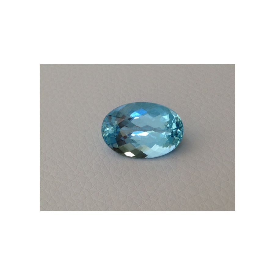 Natural Aquamarine light blue color oval shape 16.38 carats 