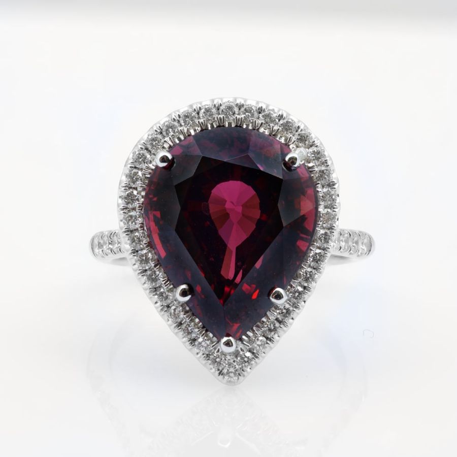 Natural Rhodolite Garnet 10.64 carats set in 14K White Gold Ring with 0.49 carats Diamonds 