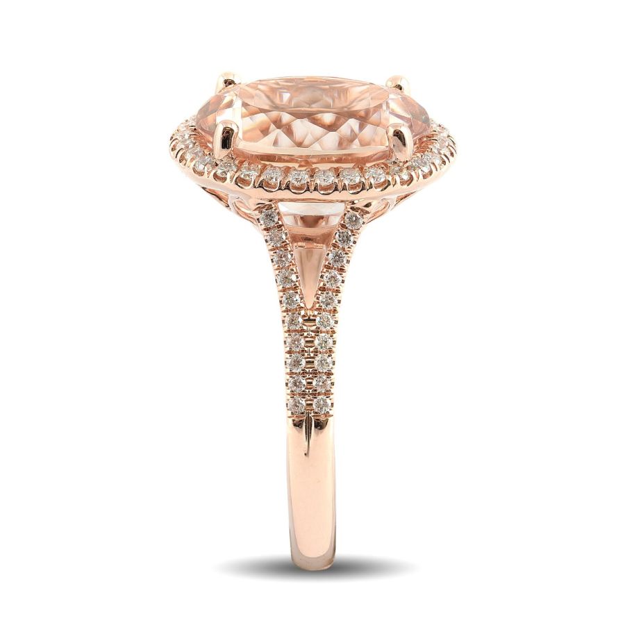 Natural Morganite 4.40 carats set in 14K Rose Gold Ring with 0.32 carats Diamonds 