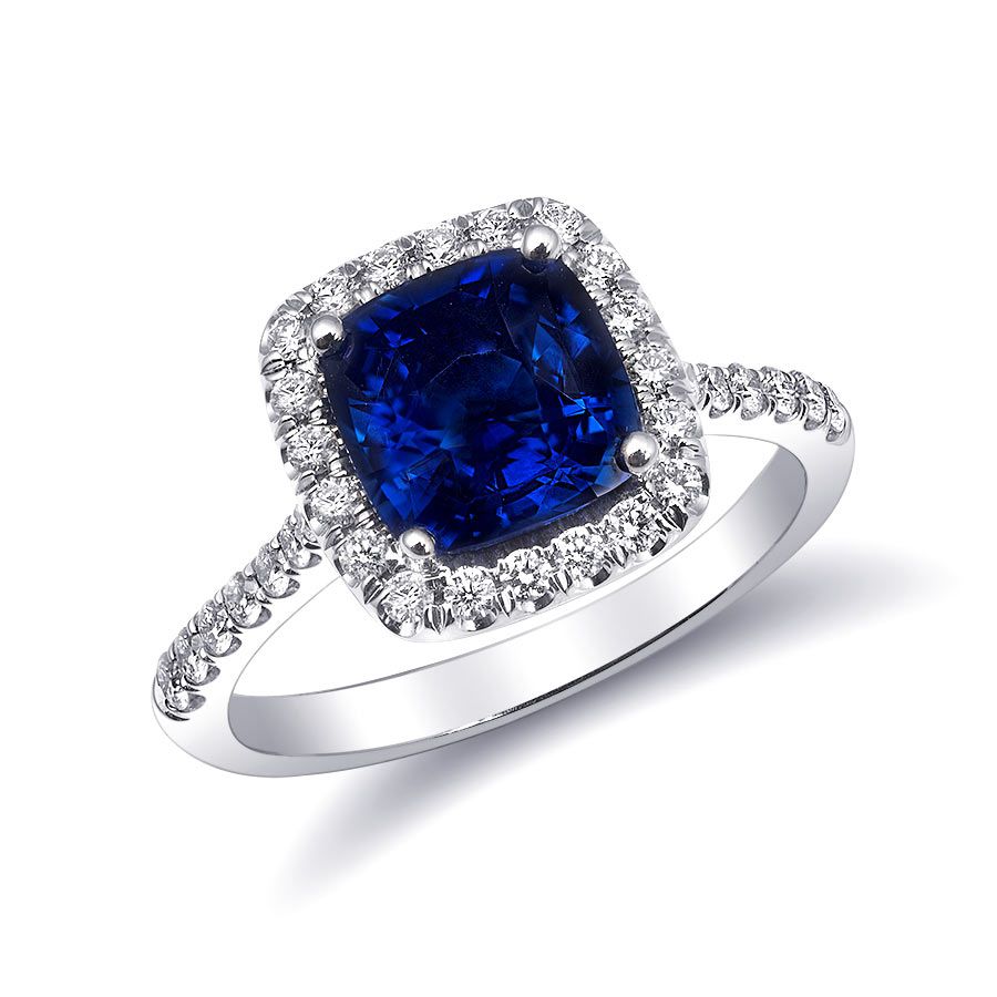 Unheated Blue Sapphire 2.50 carats set in 14K White Gold Ring with 0.38 carats Diamonds / GIA Report