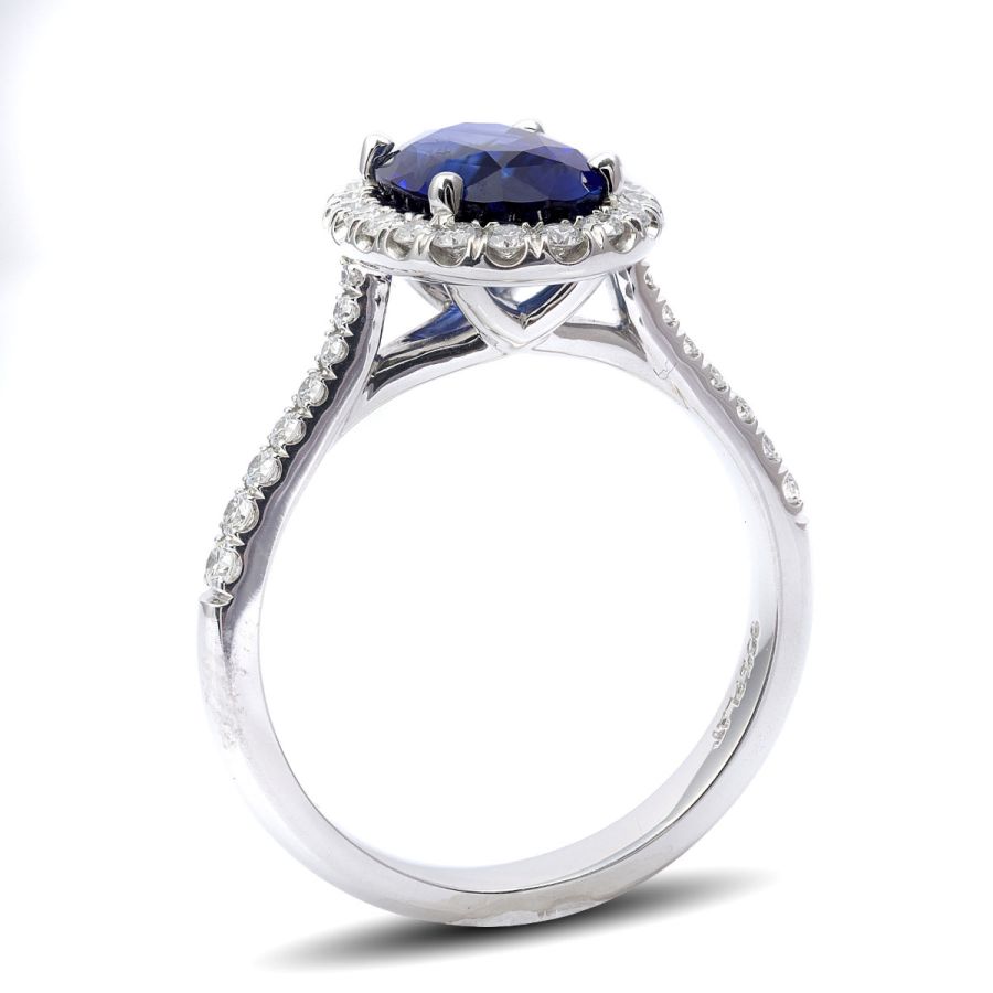 Natural Unheated Blue Sapphire 2.60 carats set in Platinum Ring with  0.38 carats Diamonds / GIA Report