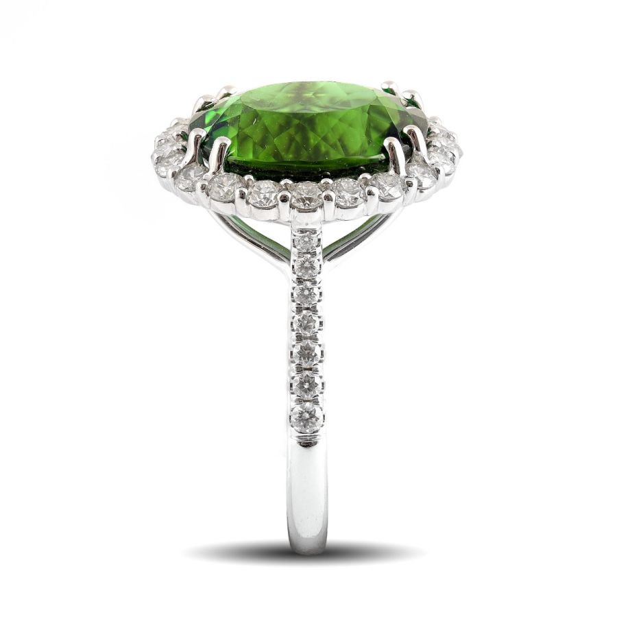 Natural Green Tourmaline 6.89 carats set in 18K White Gold Ring with 0.92 carats Diamonds