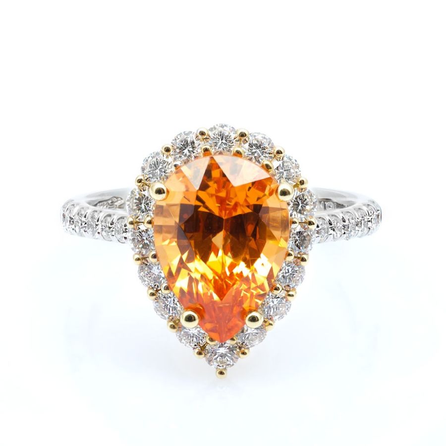 Natural Mandarin Garnet 3.82 carats set in 18K White and Yellow Gold Ring with 0.80 carats Diamonds 