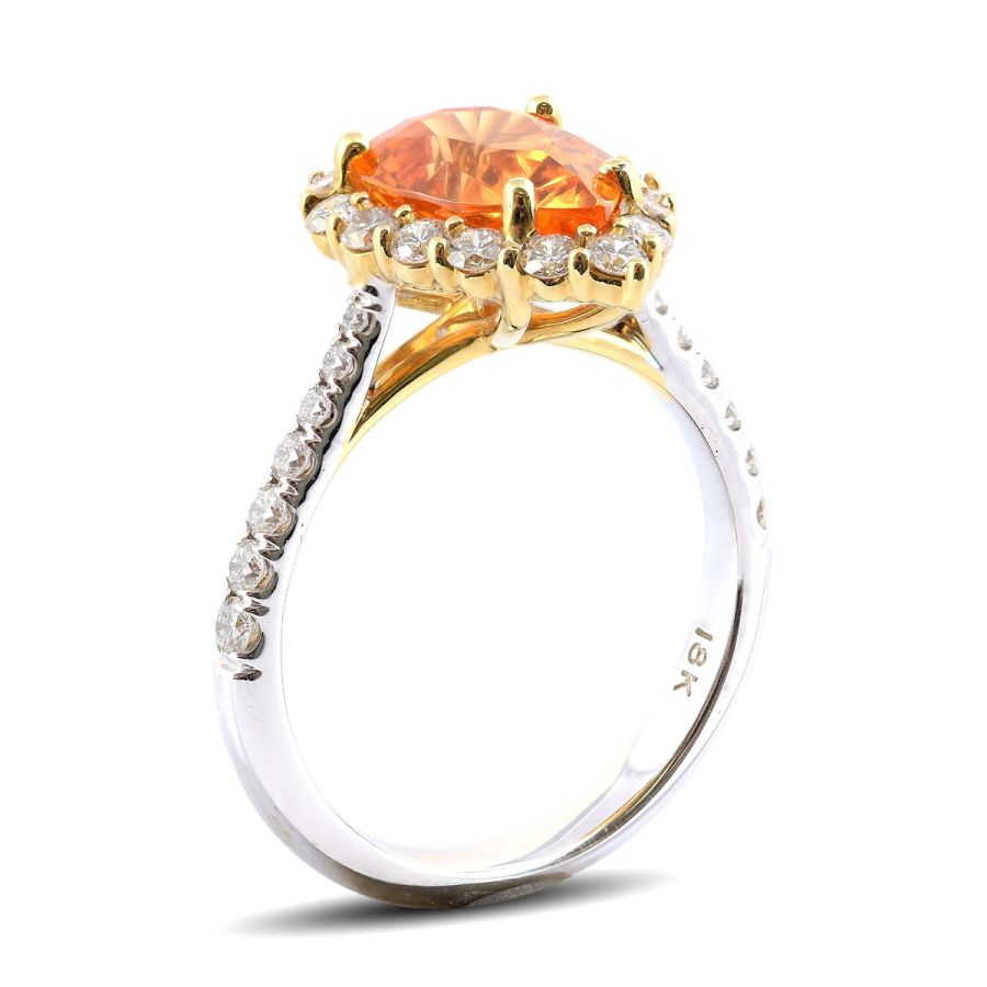 Natural Mandarin Garnet 3.66 carats set in 18K White and Yellow Gold Ring with 0.80 carats Diamonds 