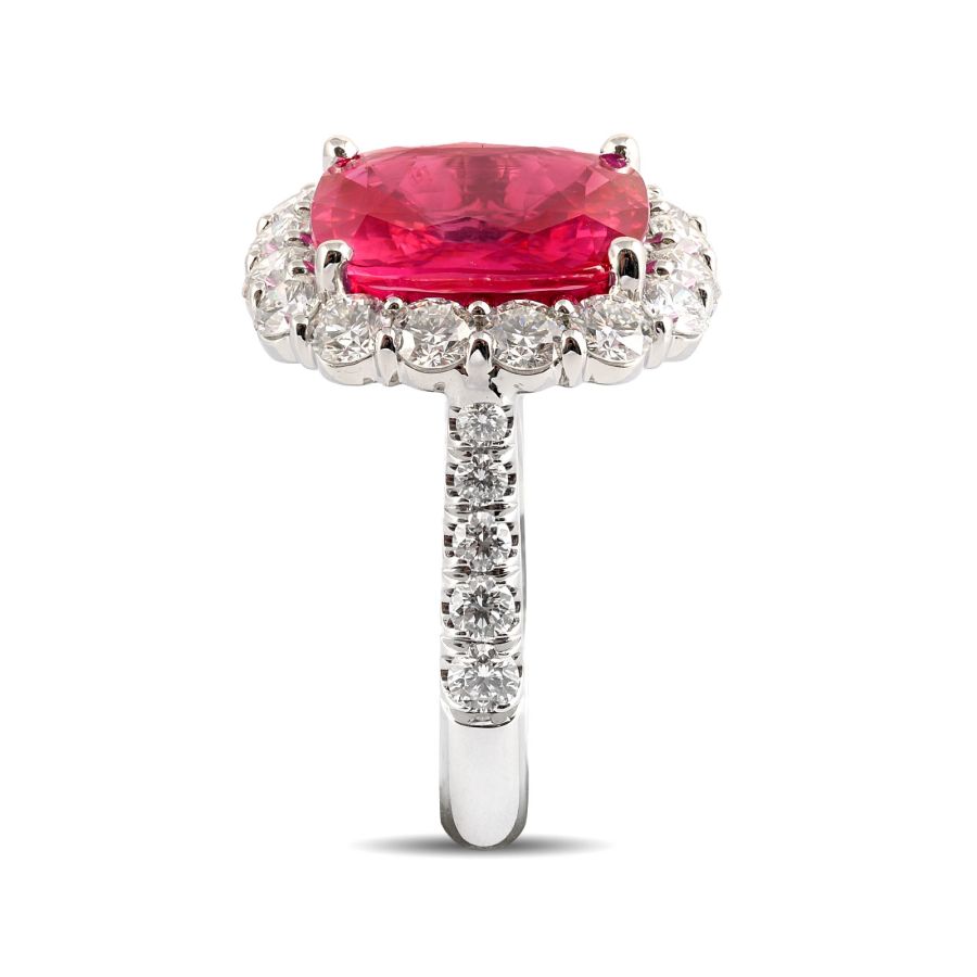 Natural Pink Sapphire 7.25 carats set in Platinum Ring with 2.06 carats Diamonds / GIA Report
