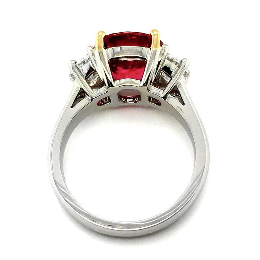 Natural Ruby 5.05 carats set in Platinum Ring with 0.97 carats Diamonds / GRS Report 