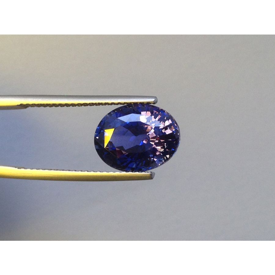 Color Changing Sapphire 5.09cts GIA Certified
