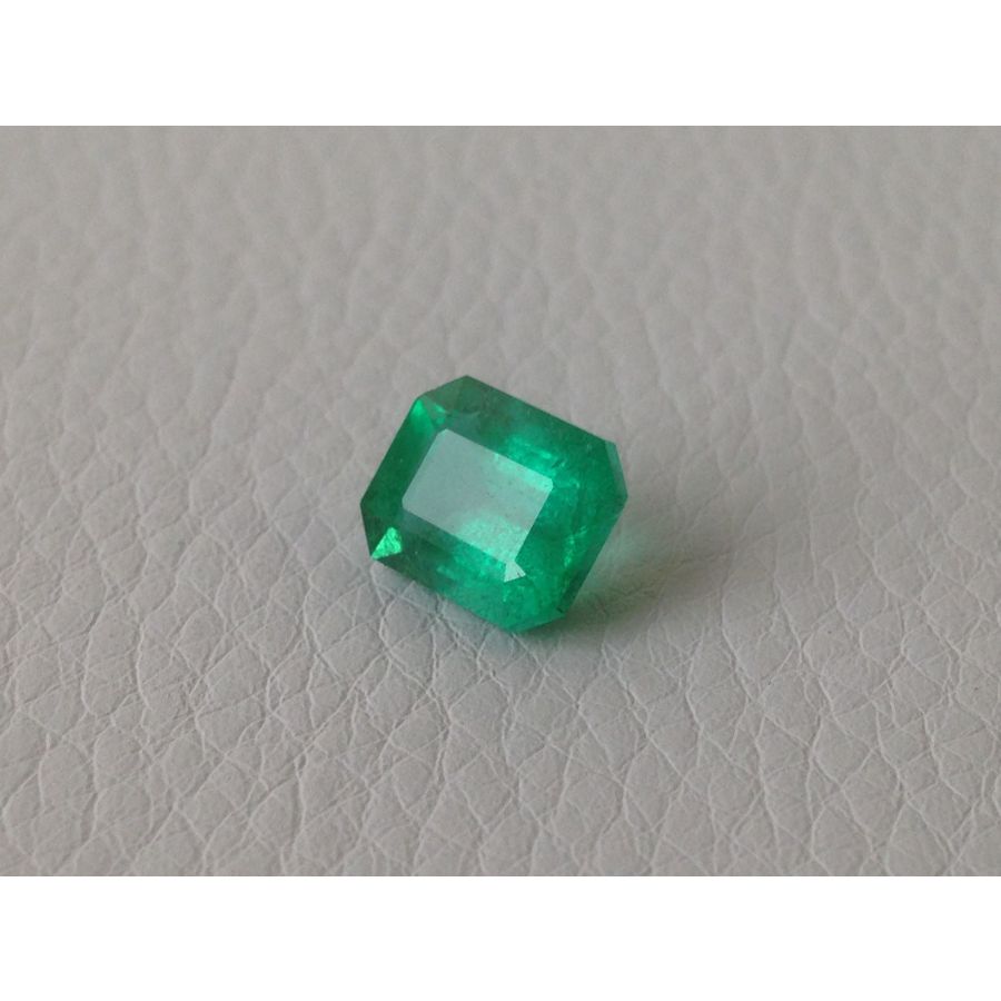 Natural Emerald octagonal shape 3.29 carats