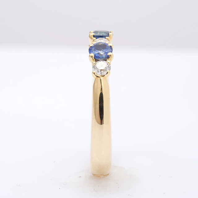 Natural Blue Sapphires 0.56 carats set in 18K Yellow Gold Ring with 0.26 carats Diamonds 