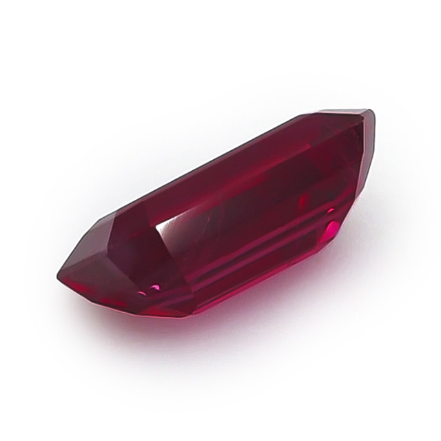 Natural Heated Burma Ruby 0.94 carats with GIA Report