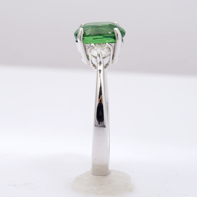 Natural Tsavorite 2.08 carats set in 18K White Gold Ring with 0.24 carats Diamonds