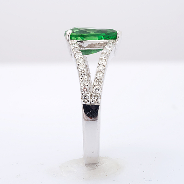Natural Tsavorite Ring 2.16 carats set in  18K White Gold with 0.35 carats Diamonds
