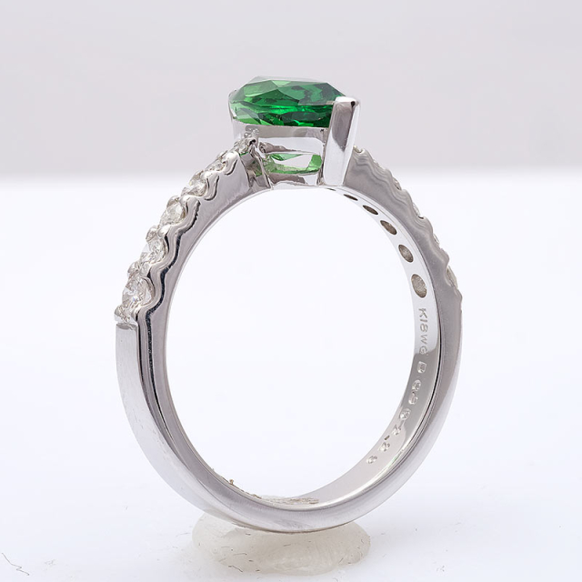 Natural Tsavorite 2.46 carats set in 18K White Gold Ring with 0.30 carats Diamonds