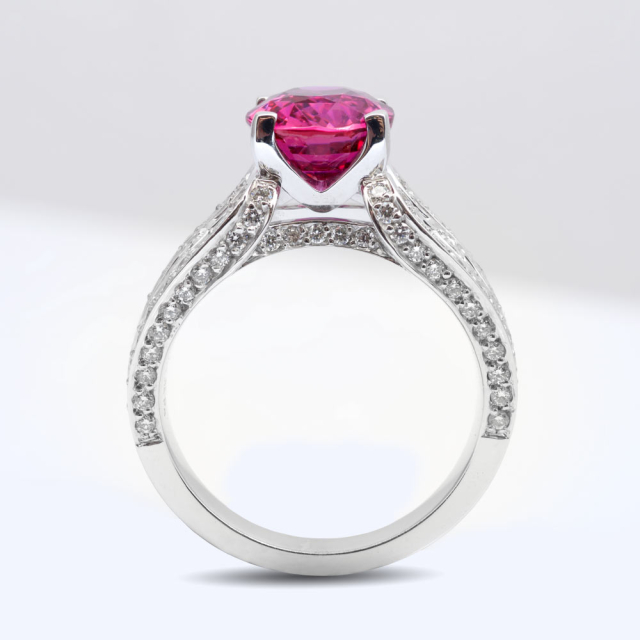 Natural Unheated Pink Sapphire 4.05 carats set in 14K White Gold Ring with 1.11 carats Diamonds / GIA Report