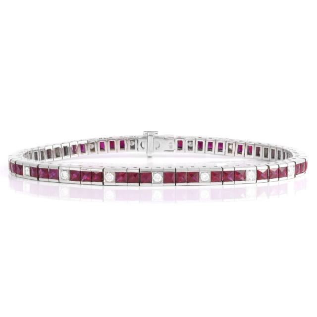 Natural Rubies 5.75 carats set in 18K White Gold Bracelet with 0.50 carats Diamonds