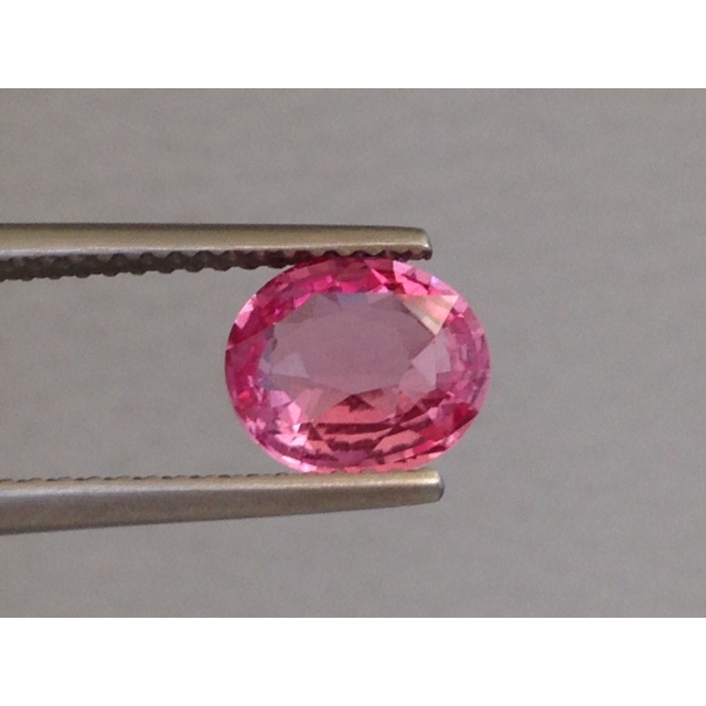 Natural Heated Padparadscha Sapphire orangy-pink color oval shape 1.69 carats with GRS Report