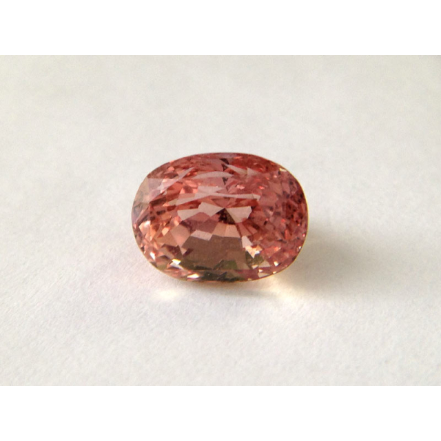 Natural Heated Padparadscha Sapphire pink-orange color oval shape 3.08 carats with GIA Report
