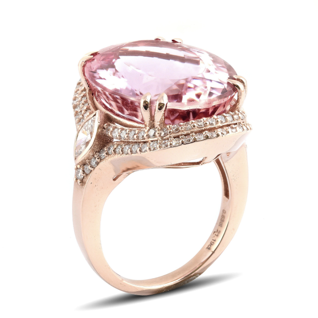 Natural Morganite 21.19 carats set in 14K Rose Gold Ring with 1.21 carats Diamonds
