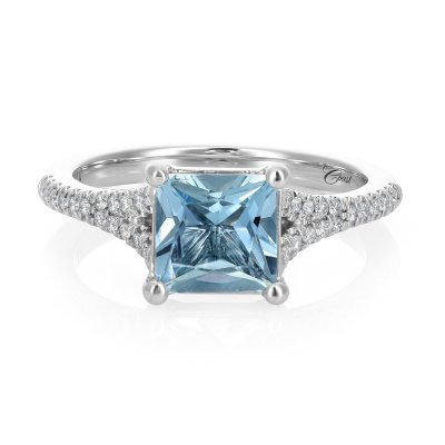 Natural Aquamarine 1.14 carats set in 14K White Ring with 0.14 carats Diamonds