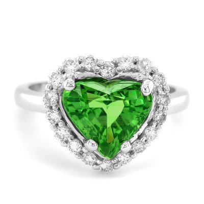 Natural Tsavorite 2.79 carats set in 18K White Gold Ring with 0.39 carats Diamonds 